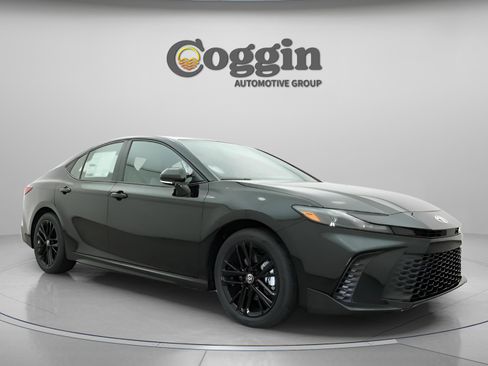 New 2026 Toyota Camry SE image 23