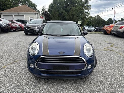 Used 2017 MINI Cooper 2-Door Hardtop FWD image 4