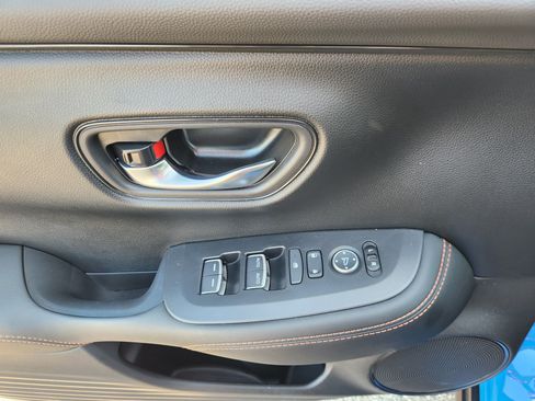 Certified 2026 Honda HR-V Sport image 16