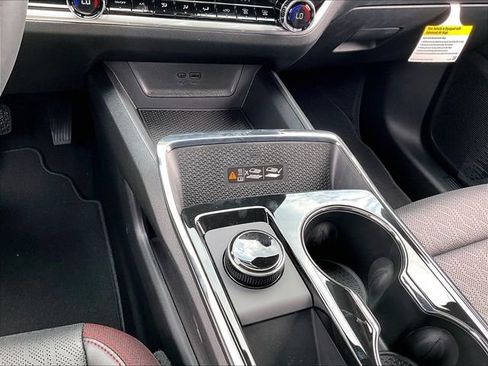 New 2027 Chevrolet Equinox RS FWD image 16
