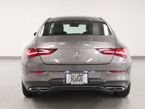 Used 2025 Mercedes-Benz CLA 250 4MATIC image 6
