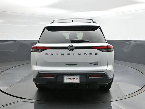 New 2026 Nissan Pathfinder Platinum w/ Cargo Package image 8