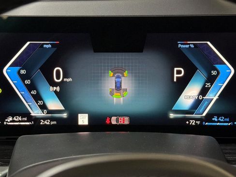 Used 2026 BMW X5 xDrive50e w/ M Sport Package image 18