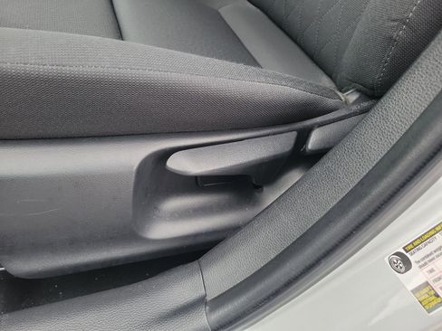 Used 2024 Toyota Corolla LE image 23