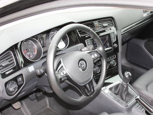 Used 2015 Volkswagen Golf TDI SEL image 6