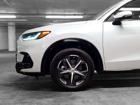 Certified 2024 Honda HR-V EX-L image 13