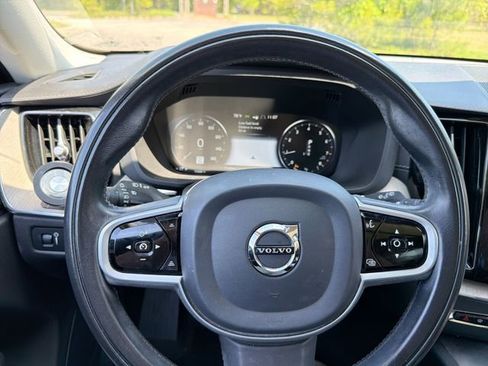 Used 2020 Volvo XC60 T5 Inscription w/ Protection Package Premier AWD/4WD image 18