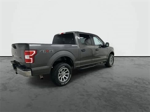 Used 2020 Ford F150 XLT image 4