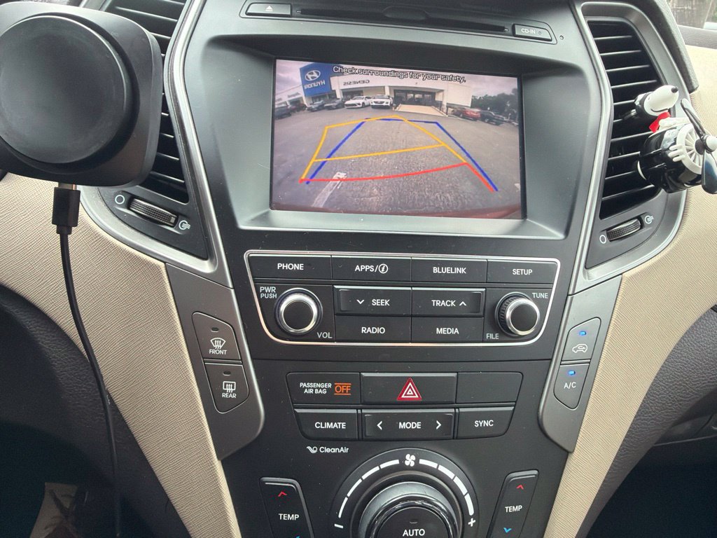 Used 2017 Hyundai Santa Fe Sport FWD image 11