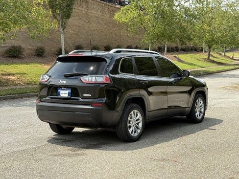 Used 2019 Jeep Cherokee Latitude w/ Popular Appearance Group image 7