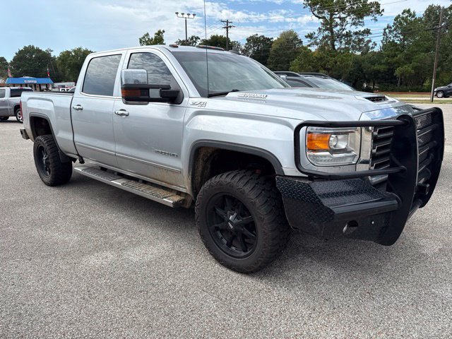 Used 2017 GMC Sierra 2500 SLT w/ Duramax Plus Package AWD/4WD image 2