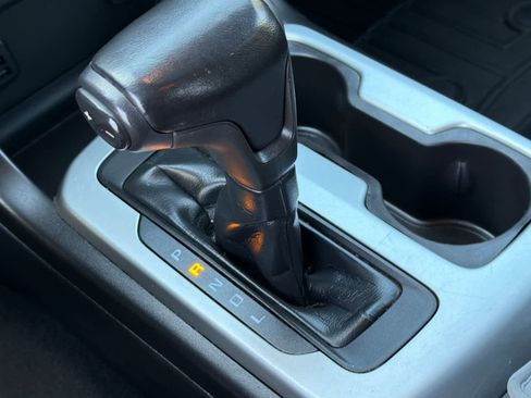 Used 2019 Chevrolet Colorado ZR2 image 22