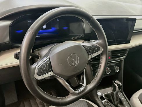 Used 2025 Volkswagen Taos S AWD/4WD image 18