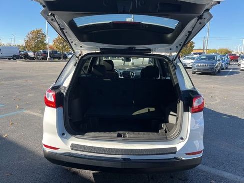 Used 2021 Chevrolet Equinox LT image 10