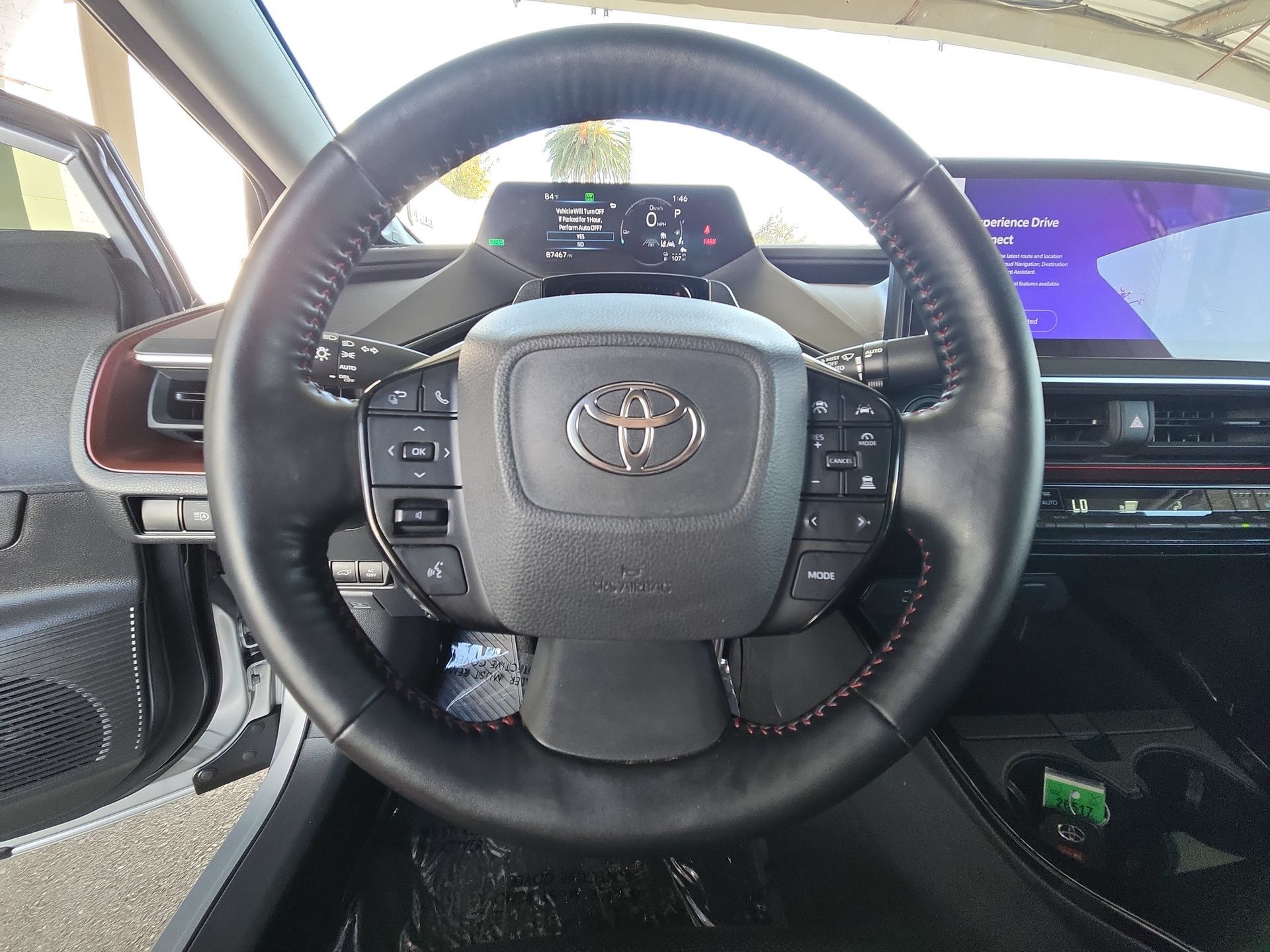 Used 2023 Toyota Prius Prime Premium FWD image 11