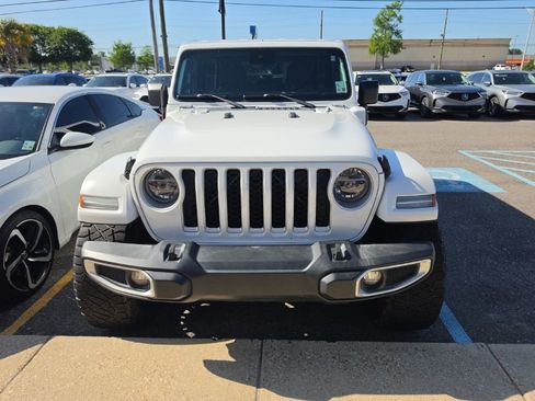 Used 2021 Jeep Wrangler Unlimited Sahara w/ Cold Weather Group AWD/4WD image 2