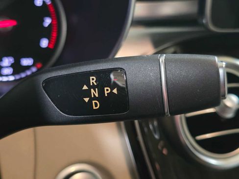 Used 2017 Mercedes-Benz C 300 Sedan image 37