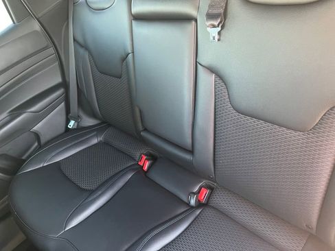 New 2026 Jeep Compass Latitude image 22