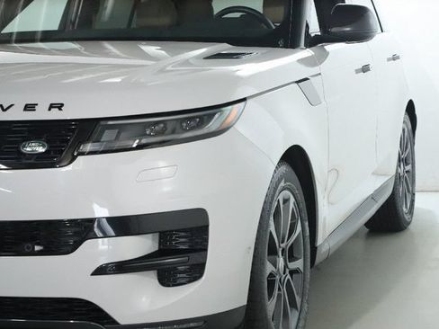 Certified 2024 Land Rover Range Rover Sport SE AWD/4WD image 14