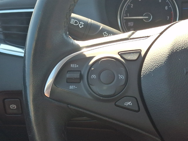 Used 2020 Buick Enclave Essence w/ Sound and Sites Package FWD image 21