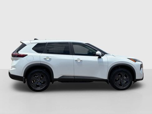 New 2026 Nissan Rogue SV AWD/4WD image 7