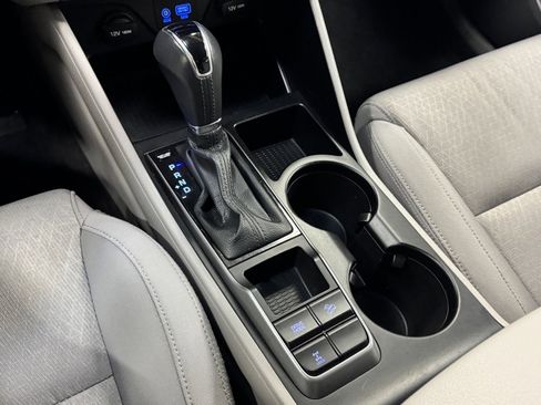 Used 2017 Hyundai Tucson Sport w/ Cargo Package image 28