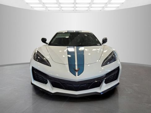 New 2026 Chevrolet Corvette E-Ray w/ Battery Protection Package AWD/4WD image 2