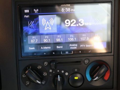 New 2025 Chevrolet Low Cab Forward image 10