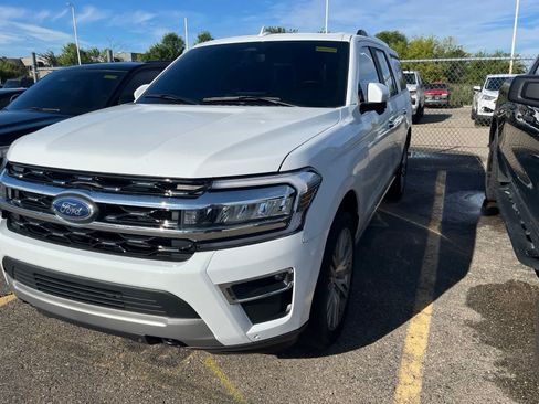 Used 2023 Ford Expedition Max Limited AWD/4WD image 4