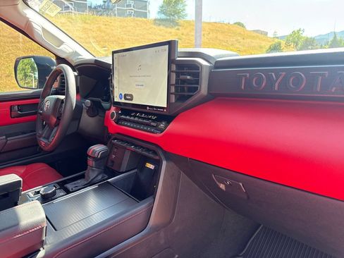 Used 2023 Toyota Sequoia TRD Pro AWD/4WD image 31