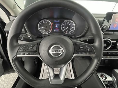 Used 2020 Nissan Sentra S image 36