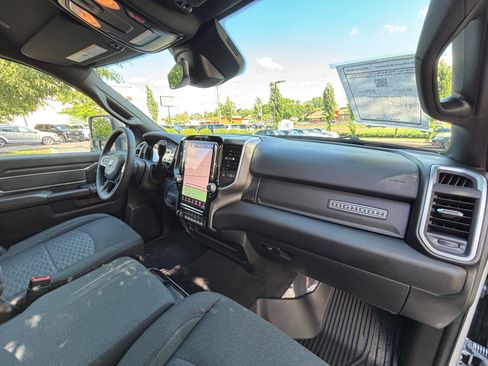 Used 2026 RAM 3500 Big Horn AWD/4WD image 25