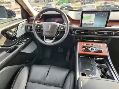 Used 2024 Lincoln Aviator Reserve w/ Equipment Group 201A image 13