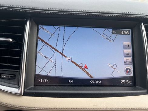 Used 2019 INFINITI QX50 Pure image 16