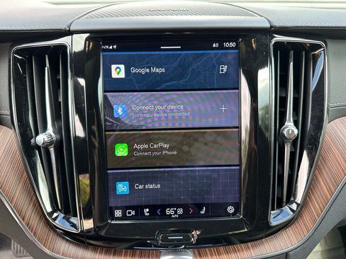 Used 2023 Volvo XC60 T8 Ultimate image 30