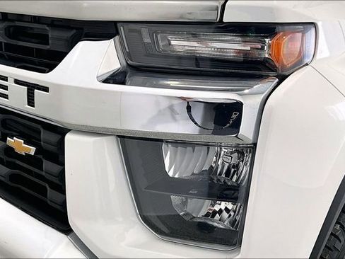 Used 2020 Chevrolet Silverado 2500 LT w/ True North Edition image 34
