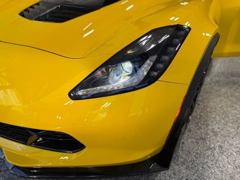 Used 2018 Chevrolet Corvette Z06 RWD image 40