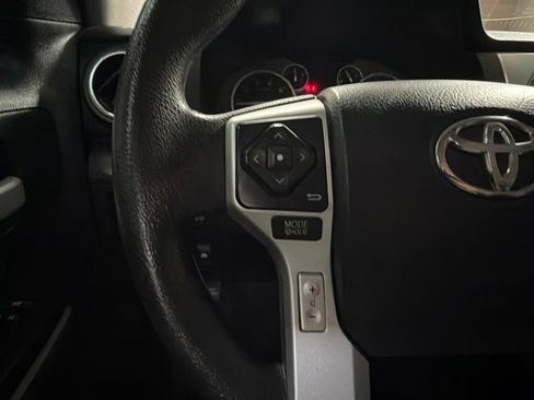 Used 2017 Toyota Tundra SR5 w/ SR5 Upgrade Package AWD/4WD image 17