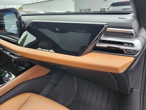 Used 2025 Audi A5 2.0T Premium w/ Convenience Package image 13