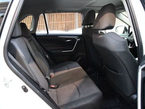 Used 2019 Toyota RAV4 XLE w/ Convenience Package image 29