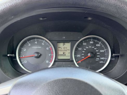 Used 2014 Subaru Forester 2.5i Premium w/ All-Weather Package image 10