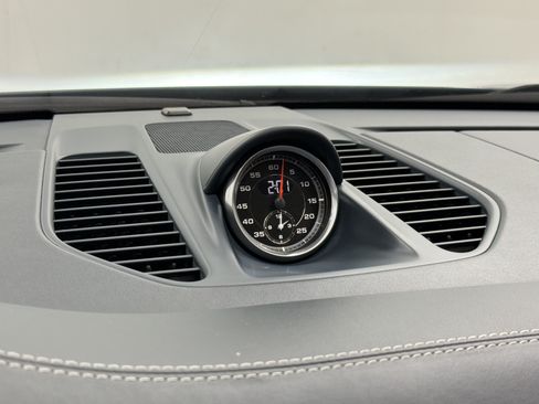 Certified 2017 Porsche 911 Carrera 4S AWD/4WD image 53
