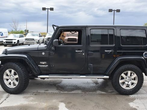 Used 2012 Jeep Wrangler Unlimited Sahara w/ Mopar Chrome Edition Group image 9