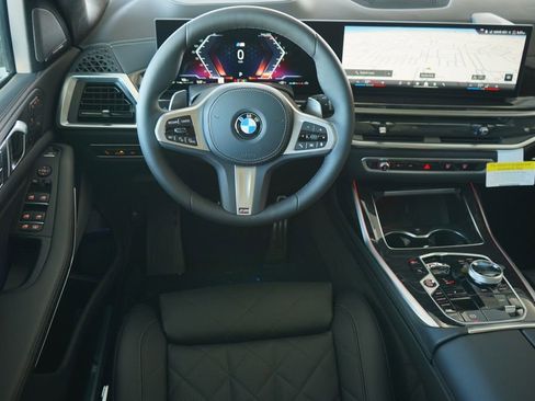 New 2026 BMW X7 xDrive40i w/ M Sport Package image 16
