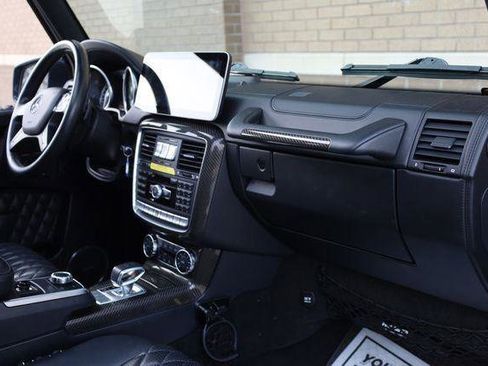 Used 2015 Mercedes-Benz G 63 AMG 4MATIC image 26
