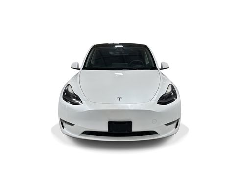 Certified 2023 Tesla Model Y Long Range AWD/4WD image 2