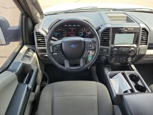 Used 2018 Ford F150 XLT w/ Equipment Group 302A Luxury AWD/4WD image 9