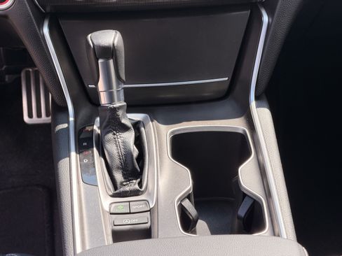 Used 2022 Honda Accord Sport image 16