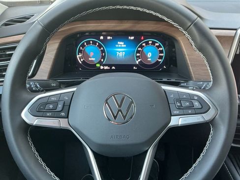 New 2026 Volkswagen Atlas SE image 23