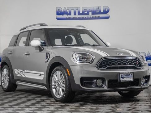 Used 2017 MINI Cooper Countryman S image 1